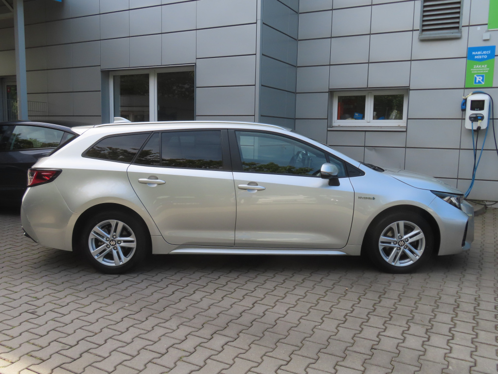 Suzuki Swace