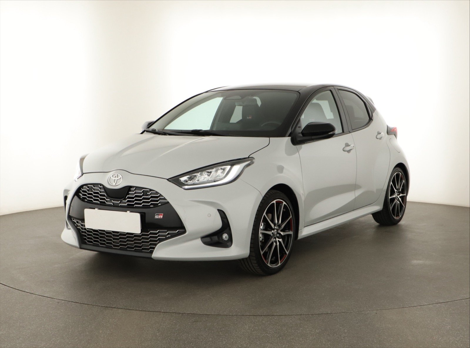 Toyota Yaris - 2024