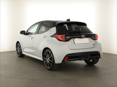 Toyota Yaris - 2024