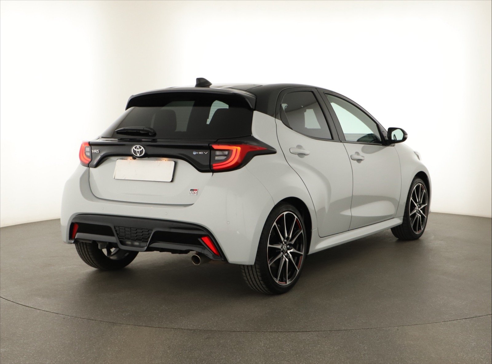 Toyota Yaris - 2024