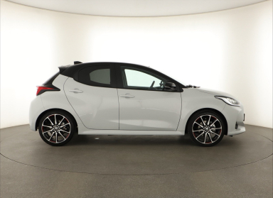 Toyota Yaris - 2024
