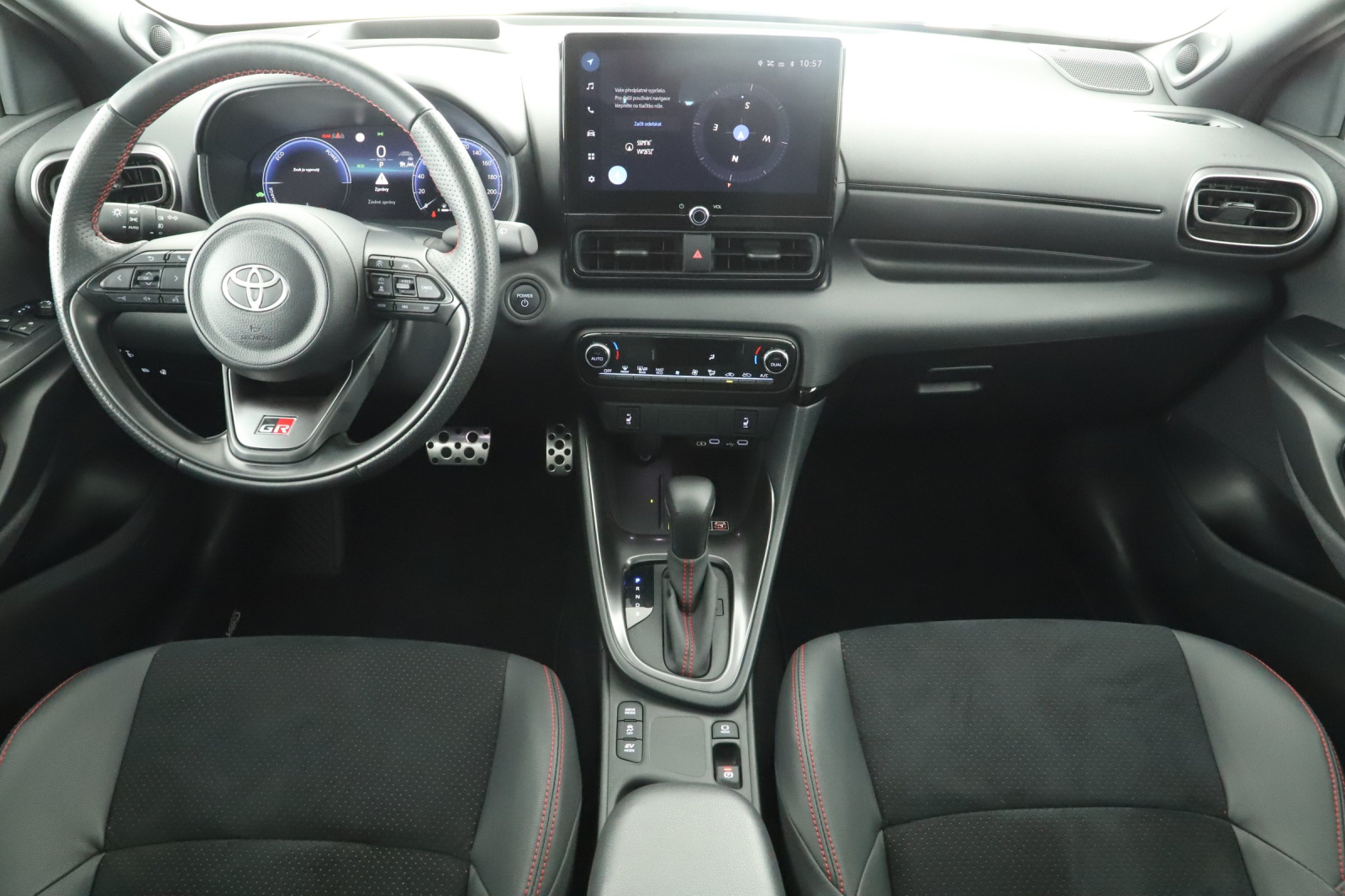 Toyota Yaris - 2024