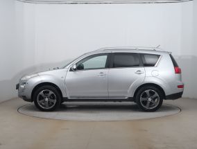 Peugeot 4007 - 2008