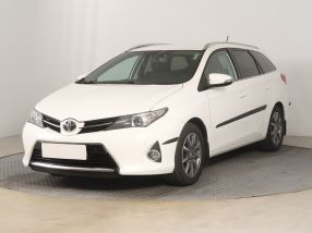 Toyota Auris - 2013