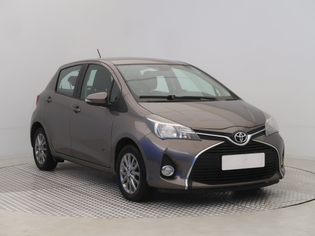 Toyota Yaris 2016