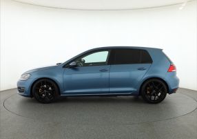 Volkswagen Golf - 2013