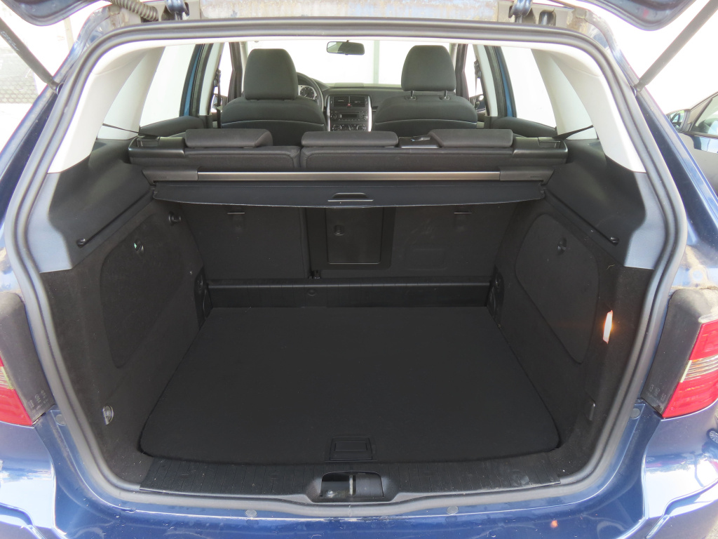 Mercedes-Benz B