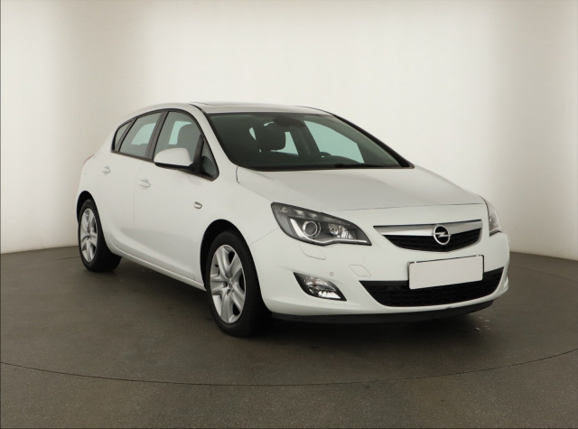 Opel Astra 2010