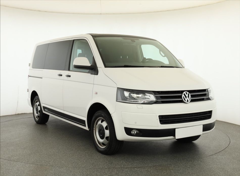 Volkswagen Caravelle - 2014