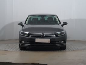 Volkswagen Passat - 2017