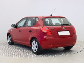 Kia Ceed - 2009