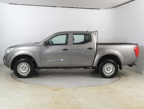 Nissan Navara - 2021