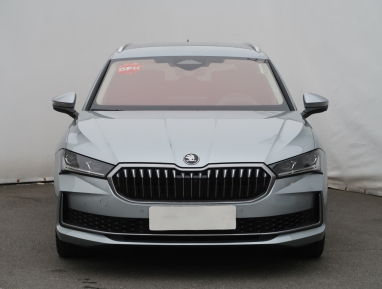 Škoda Superb - 2024