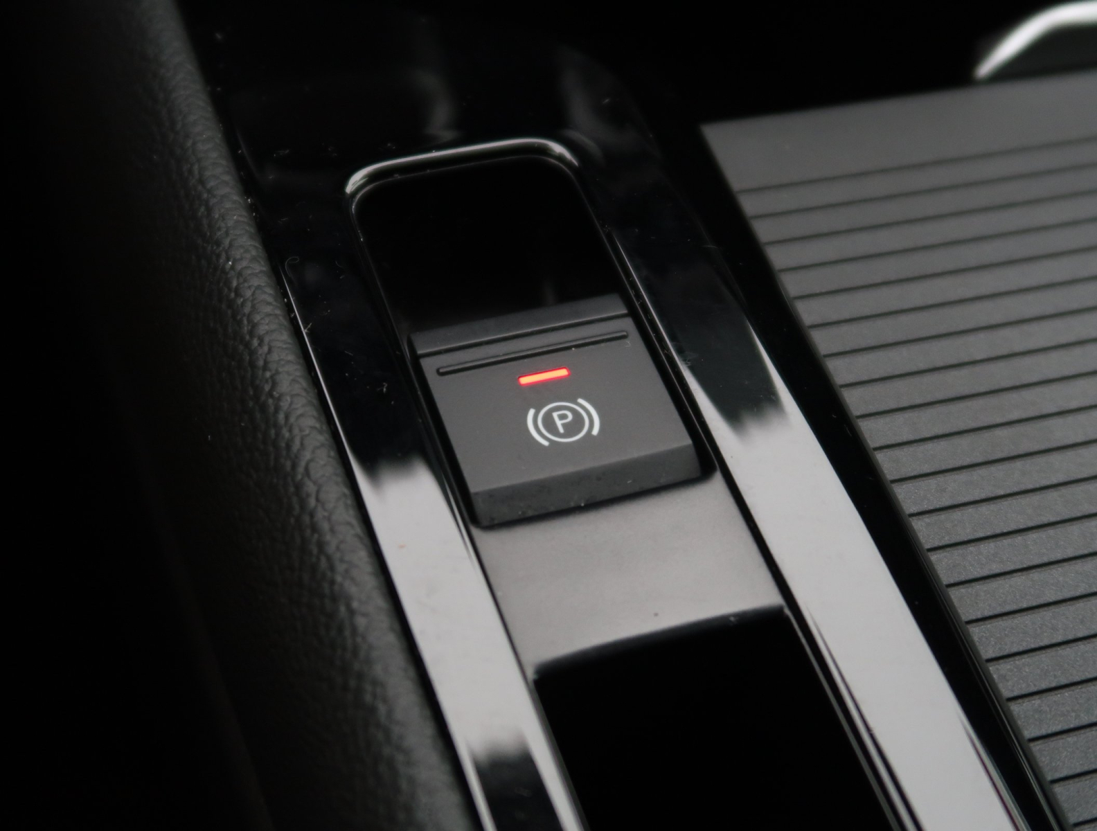 Škoda Superb - 2024