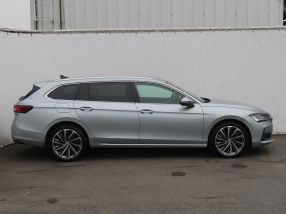 Škoda Superb - 2024
