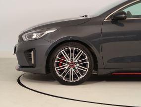 Kia ProCeed - 2021
