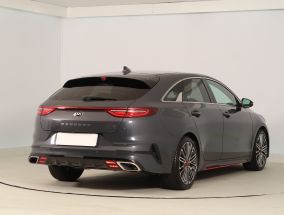 Kia ProCeed - 2021