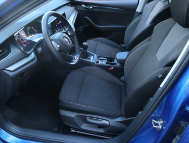 Škoda Octavia - 2024