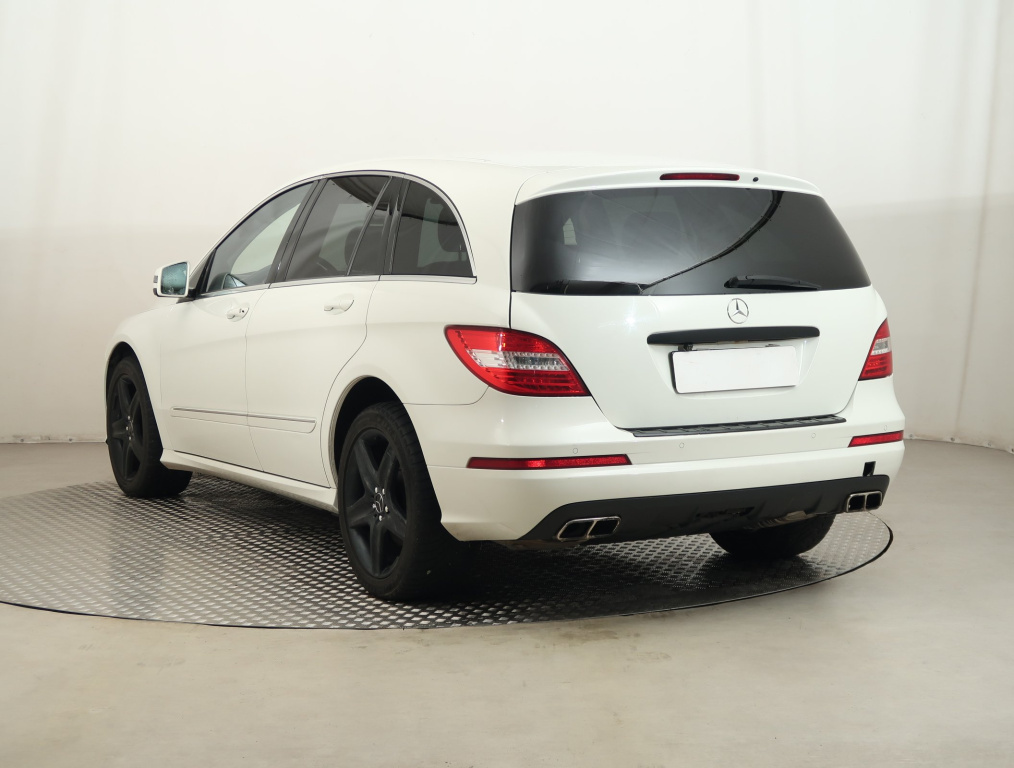 Mercedes-Benz R