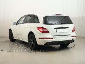 Mercedes-Benz R - 2010