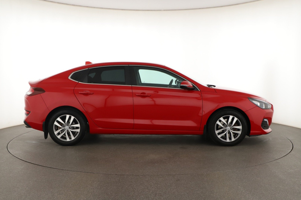 Hyundai i30 Fastback