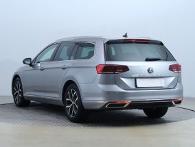 Volkswagen Passat - 2020