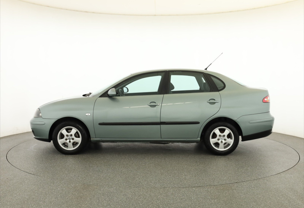 Seat Cordoba