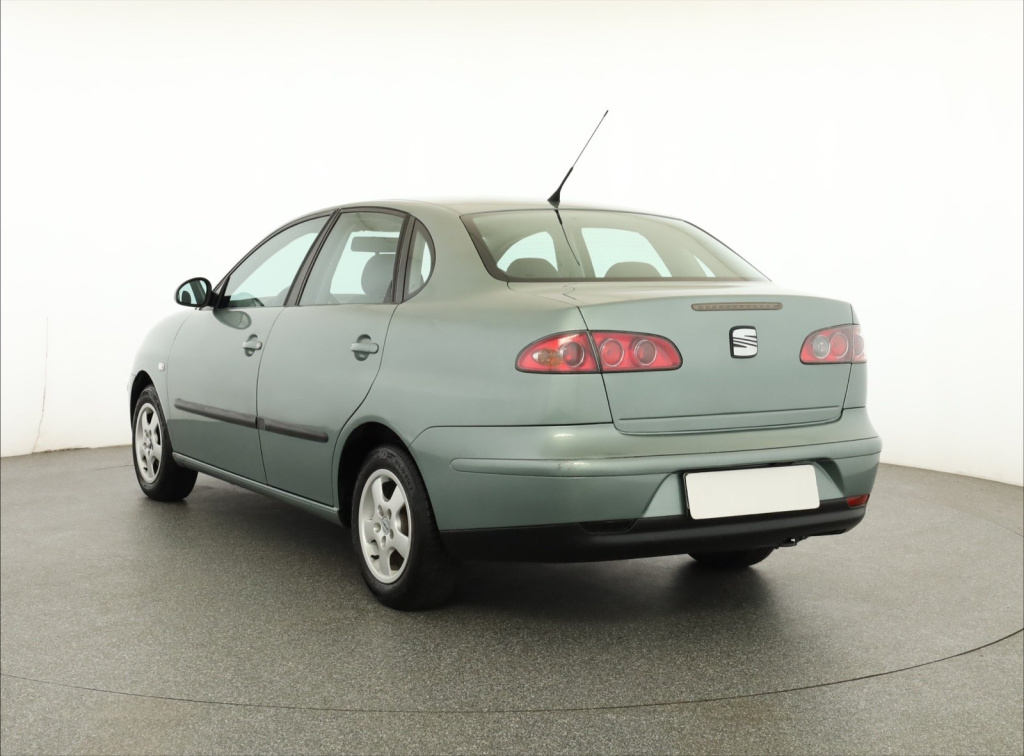Seat Cordoba