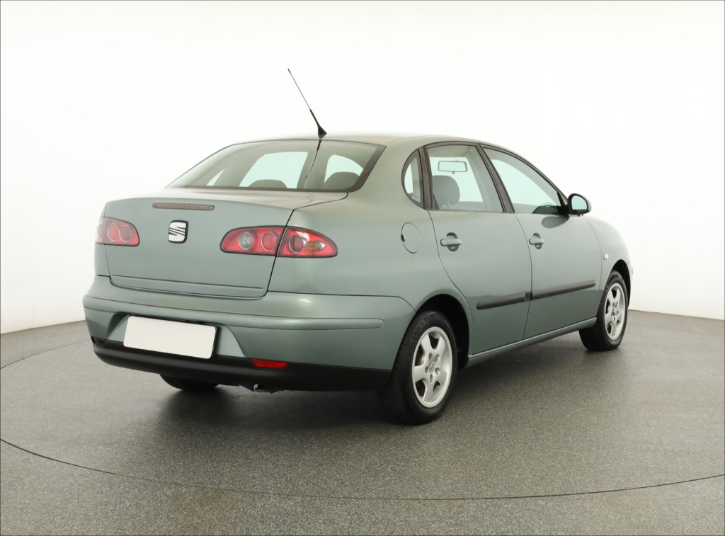 Seat Cordoba