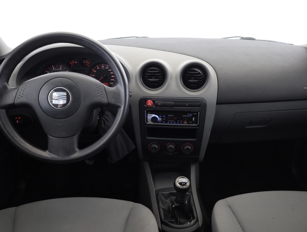 Seat Cordoba