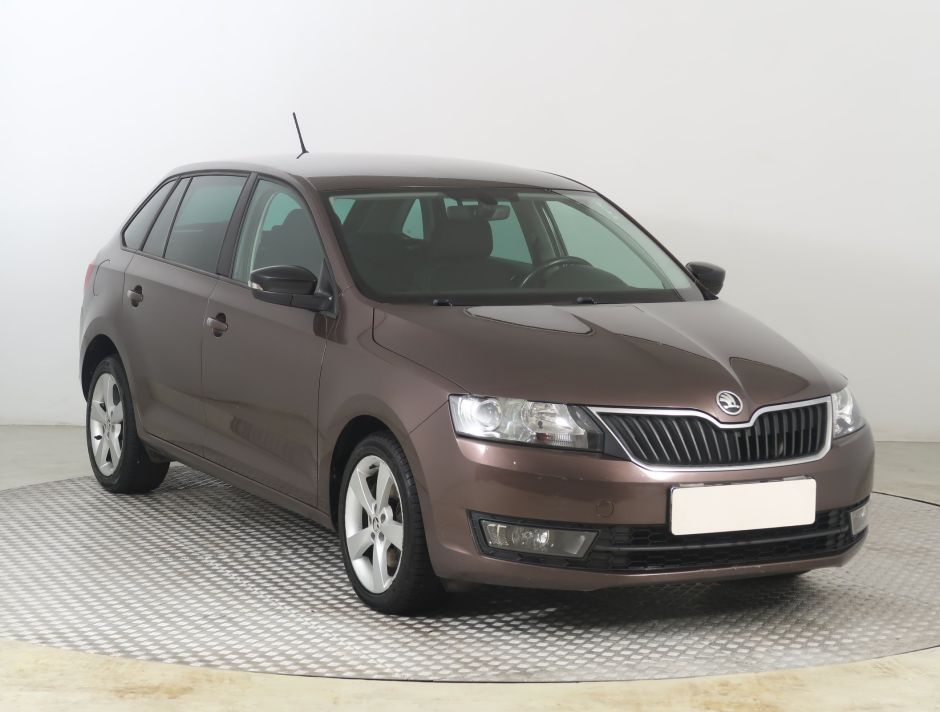 Skoda Rapid Spaceback - 2016
