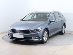 Volkswagen Passat - 2015