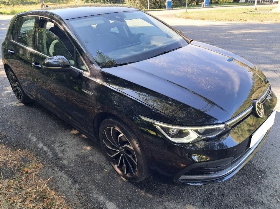 Volkswagen Golf - 2022