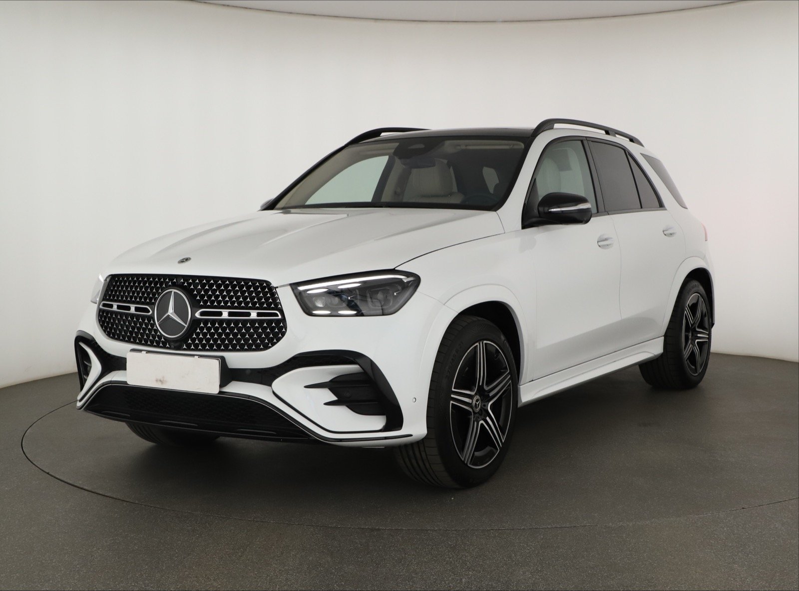 Mercedes-Benz GLE - 2024