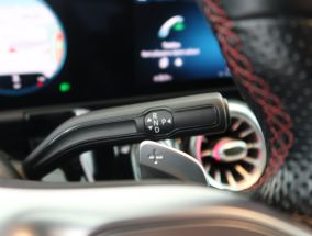 Mercedes-Benz B - 2020