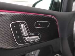 Mercedes-Benz B - 2020