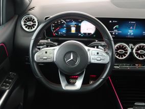 Mercedes-Benz B - 2020