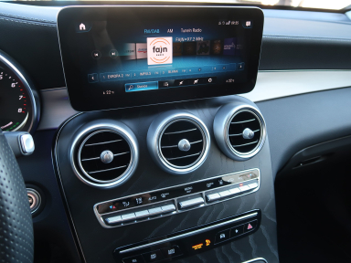 Mercedes-Benz GLC - 2021