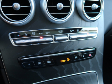 Mercedes-Benz GLC - 2021
