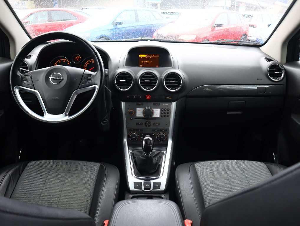 Opel Antara