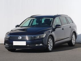 Volkswagen Passat - 2015