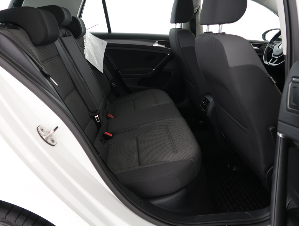 Volkswagen e-Golf