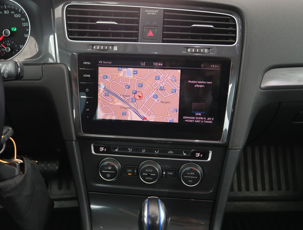 Volkswagen e-Golf