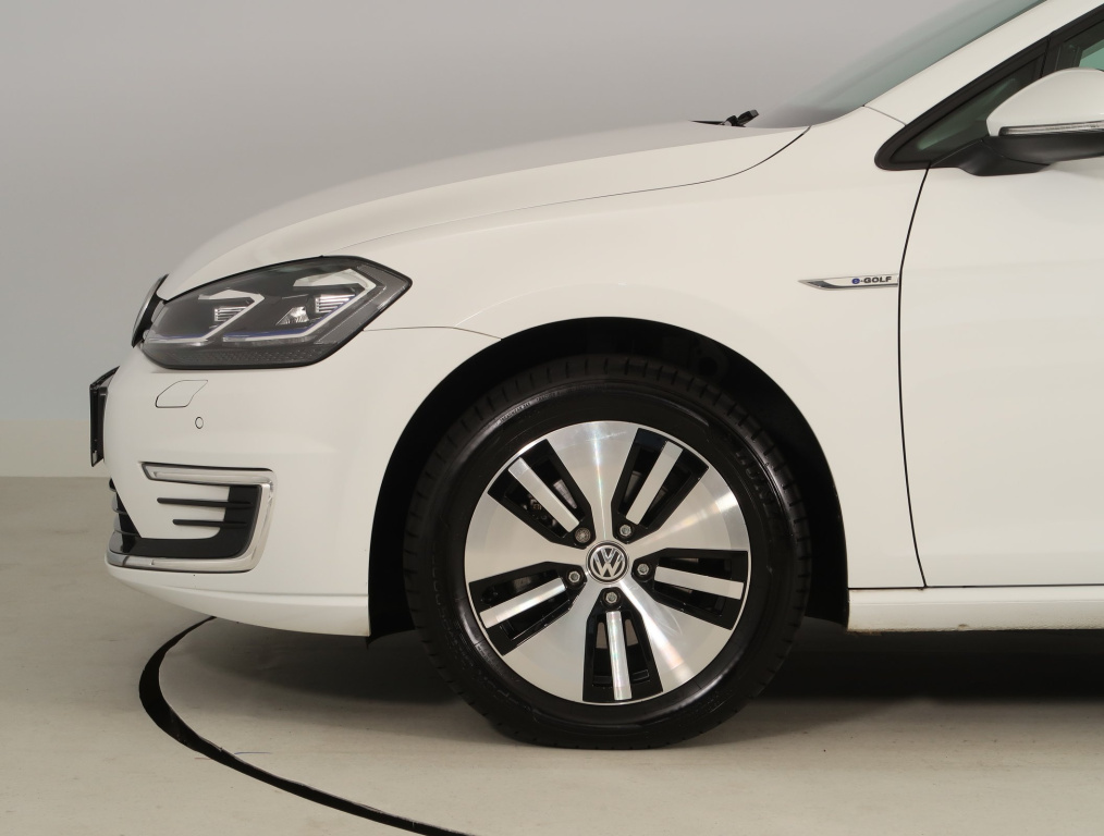 Volkswagen e-Golf