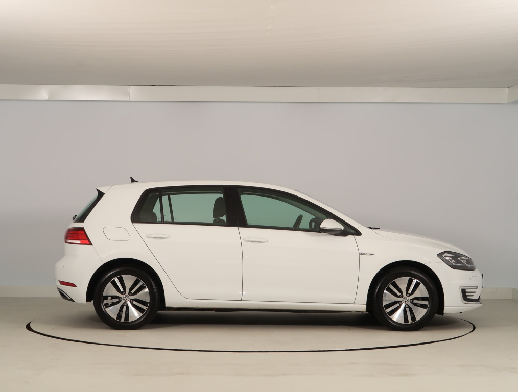 Volkswagen e-Golf