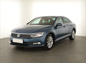 Volkswagen Passat - 2015