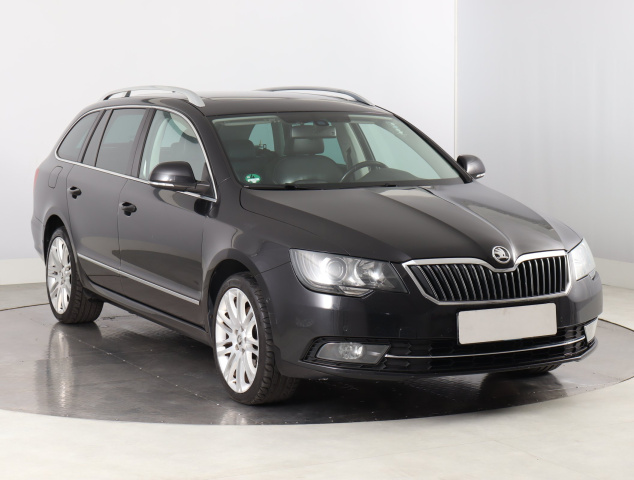 Škoda Superb 2014