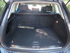 Volkswagen Touareg - 2016