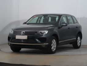 Volkswagen Touareg - 2016