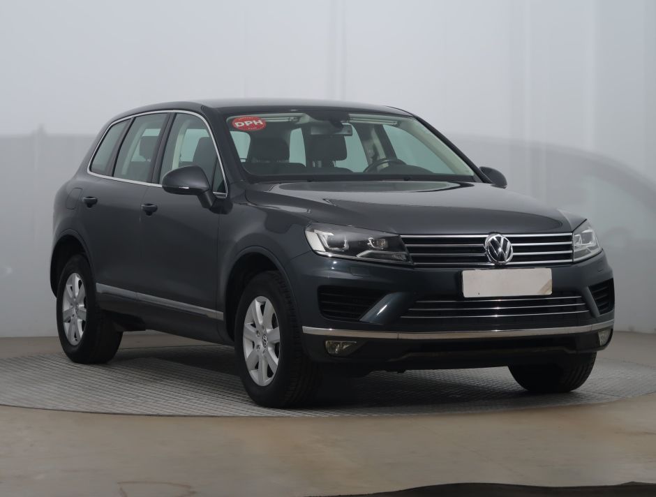 Volkswagen Touareg - 2016